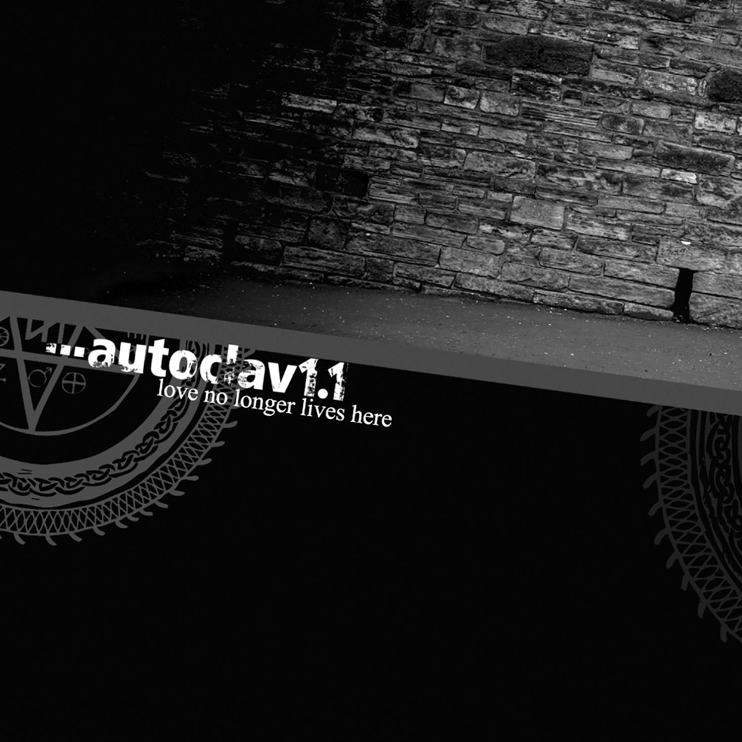 Autoclav1.1 - Love No Longer Lives Here (CD)
